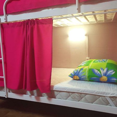 Hostel 777 Vokzal 基輔 外观 照片