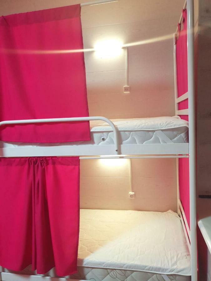 Hostel 777 Vokzal 基輔 外观 照片